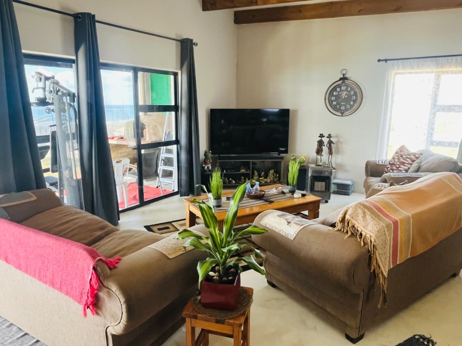 5 Bedroom Property for Sale in De Bakke Western Cape